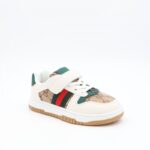 ⁦حذاء للأطفال لون بيج ونعل أبيض⁩ - الصورة ⁦2⁩