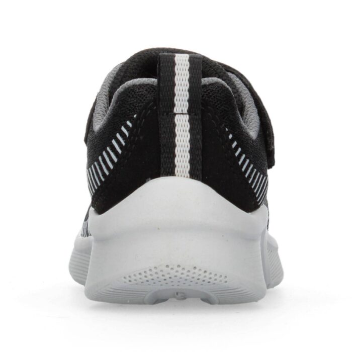 ⁦Skechers Kid's Microspec Shoes - حذاء سكيتشرز ميكرو سبيس للأطفال لون أسود⁩ - الصورة ⁦9⁩