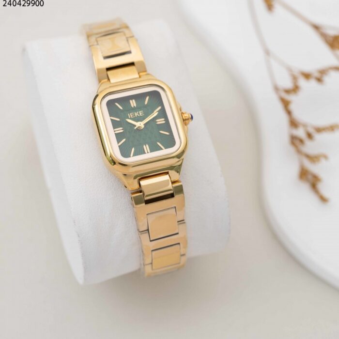 103380137_67fadd34890e8 ساعة نسائية دائرية مع حزام معدني لون ذهبي - الصورة 1