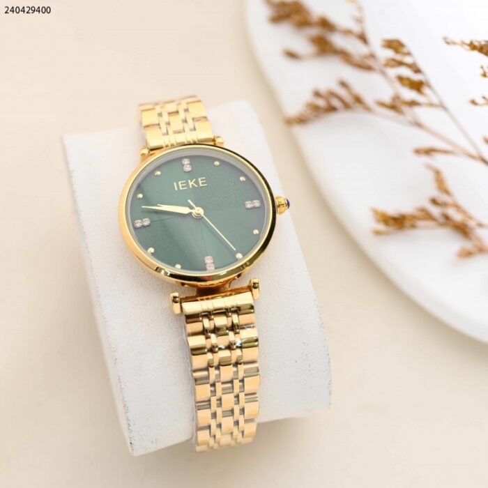 103380146_67fadd3d0e60a ساعة نسائية دائرية مع زركون و حزام معدني لون ذهبي - الصورة 1