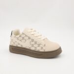 بوت سبورت بناتي لون بيج وكاكي