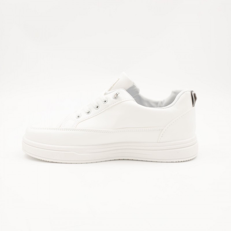 ⁦حذاء سبورت محير لون أبيض ورمادي⁩ - الصورة ⁦1⁩