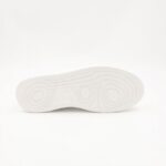 ⁦حذاء سبورت محير لون أبيض ورمادي⁩ - الصورة ⁦2⁩