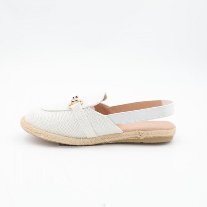 ⁦حذاء صيفي بناتي محير لون أبيض ونعل بيج⁩ - الصورة ⁦4⁩