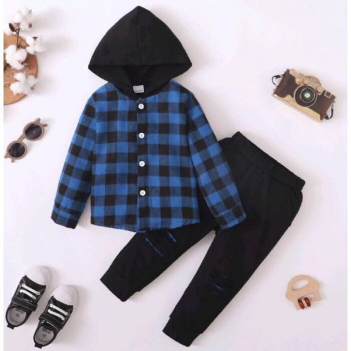 ⁦طقم ولادي كاجوال لون أزرق ربيعي⁩ - الصورة ⁦2⁩