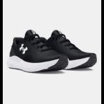⁦Under Under Women's UA Surge 4 Running Shoes- حذاء اندر ارمور سيرج 4 للنساء لون أسود⁩ - الصورة ⁦4⁩