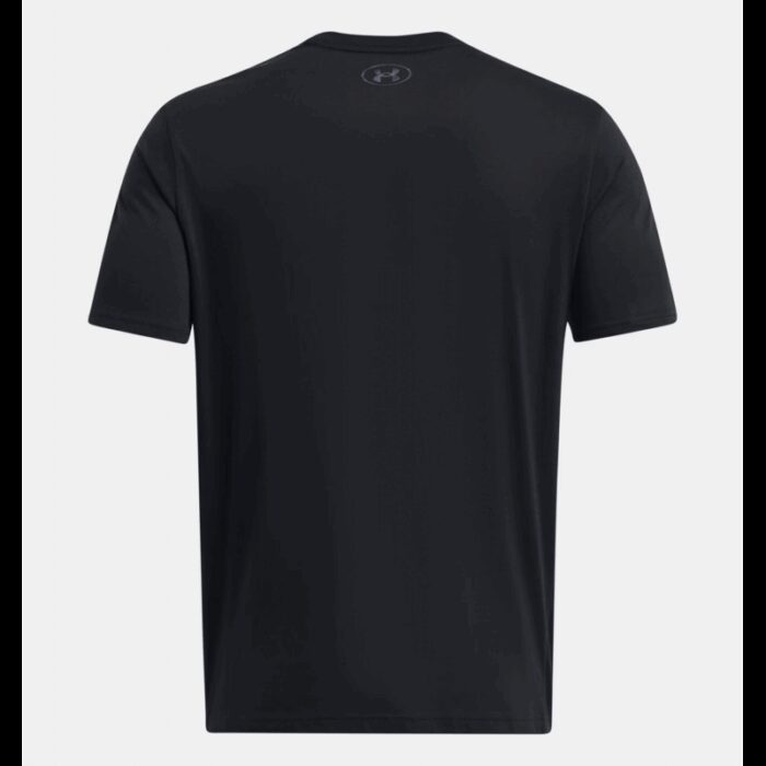 ⁦Under Armour Men's Project Rock Payoff Graphic Short Sleeve T-shirt⁩ - الصورة ⁦5⁩