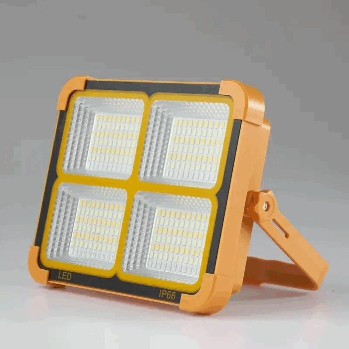 103381316_680ccf98e1a94 كشاف طاقة شمسية 100 واط + باور بانك داخلي - الصورة 1