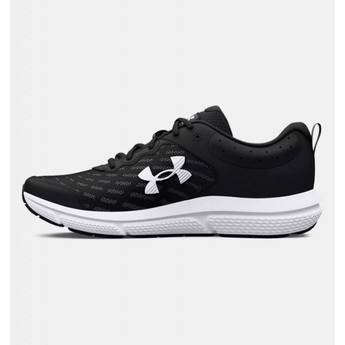 ⁦Under Armour Men's Charged Assert 10 Running Shoes - حذاء أندر آرمر تشارجد اسيرت 10 رانينج للرجال لون أسود وأبيض⁩ - الصورة ⁦2⁩