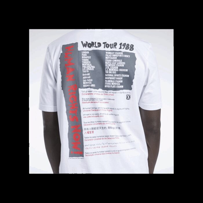 ⁦Reebok Unisex Classics Human Rights Now! T-Shirt تيشيرت ريبوك كلاسيك للجنسين لون أبيض⁩ - الصورة ⁦4⁩