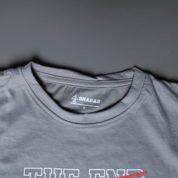 ⁦طقم قطعتين تيشيرت وشورت للأطفال لون رمادي وتركواز⁩ - الصورة ⁦4⁩