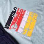 ⁦طقم قطعتين تيشيرت وشورت للأطفال لون فيروزي وكحلي⁩ - الصورة ⁦4⁩