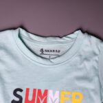 ⁦طقم قطعتين تيشيرت وشورت للأطفال لون فيروزي وكحلي⁩ - الصورة ⁦5⁩