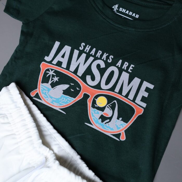 ⁦طقم قطعتين تيشيرت وشورت للأطفال لون أخضر وأبيض⁩ - الصورة ⁦4⁩