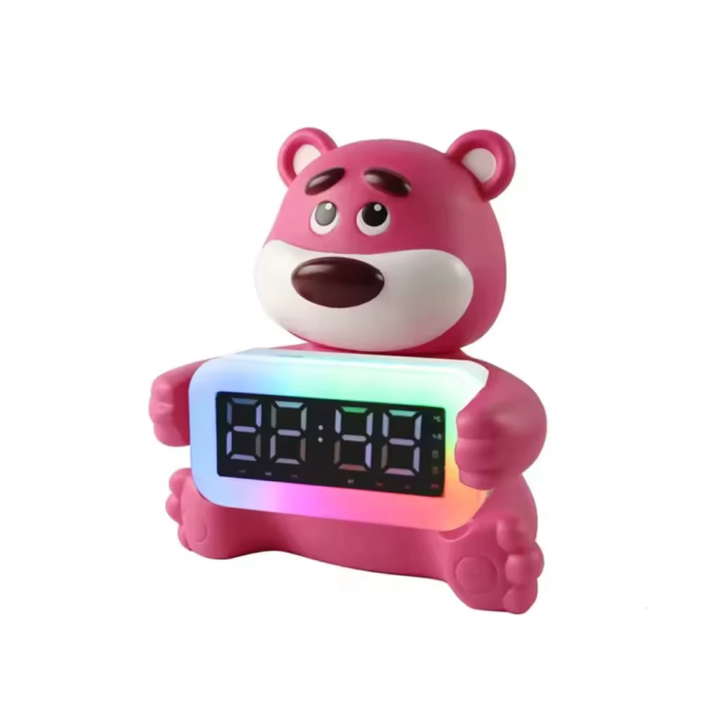 ⁦ساعة منبه للأطفال مع شاشة وسبيكر بتصميم دب باندا لون أحمر⁩ - الصورة ⁦1⁩