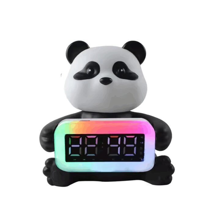 ⁦ساعة منبه للأطفال مع شاشة وسبيكر بتصميم دب باندا لون أسود⁩ - الصورة ⁦2⁩