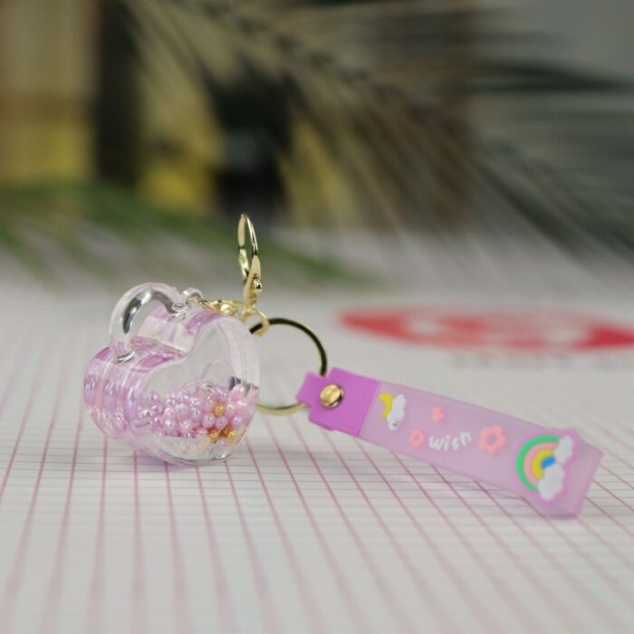 103381456_68151d5c1735a ميدالية بتصميم قلب مائي - حسب اللون المتوفر - الصورة 1