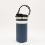 ثيرموس مع مقبض يد تريند لون أزرق