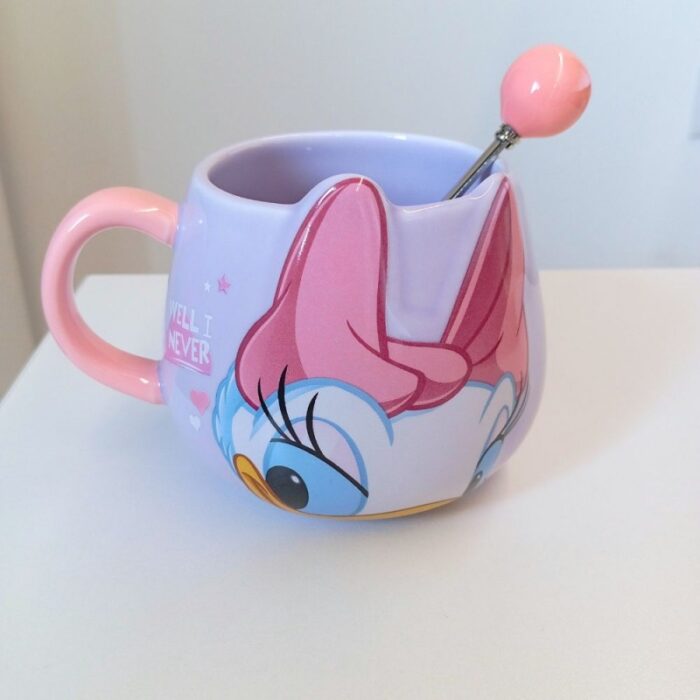 ⁦مج دزني بطوطة لون بنفسجي فاتح⁩ - الصورة ⁦4⁩