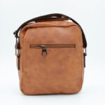 شنطة جلد للرجال لون عسلي