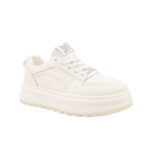 ⁦حذاء رياضي للنساء لون بيج⁩ - الصورة ⁦2⁩