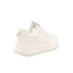 ⁦حذاء رياضي للنساء لون بيج⁩ - الصورة ⁦4⁩