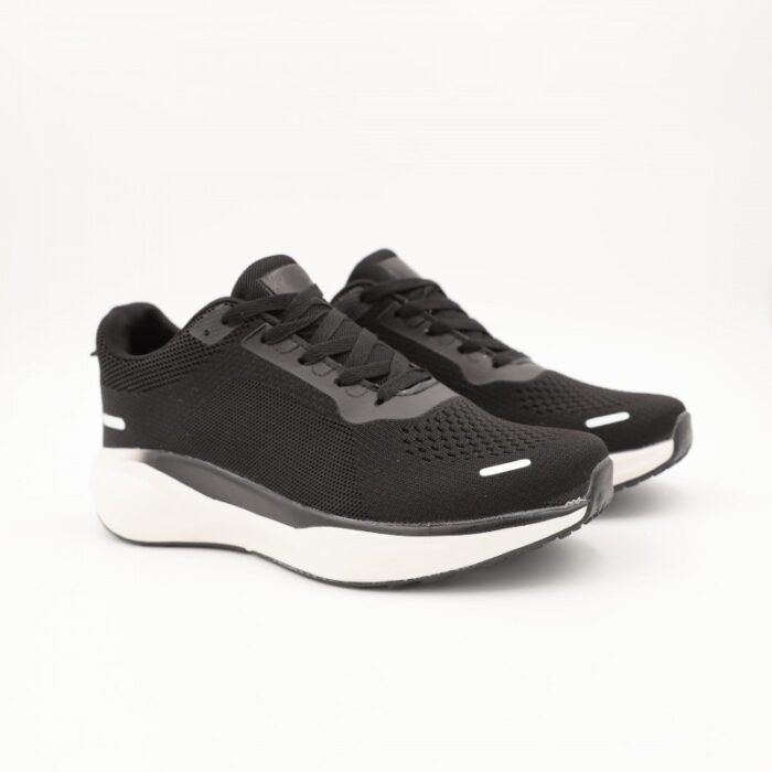 ⁦حذاء سبورت مريح و انيق و عملي سهل الارتداء للصبايا⁩ - الصورة ⁦8⁩