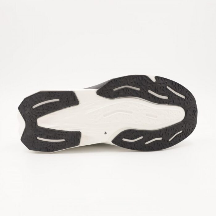 ⁦حذاء سبورت لون أبيض عملي ومريح⁩ - الصورة ⁦5⁩