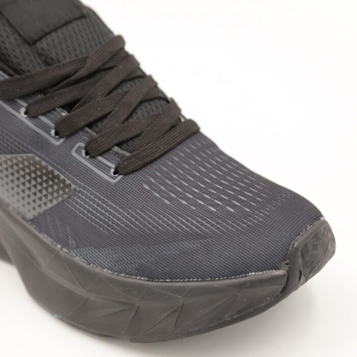 ⁦حذاء سبورت لون أسود عملي ومريح⁩ - الصورة ⁦7⁩