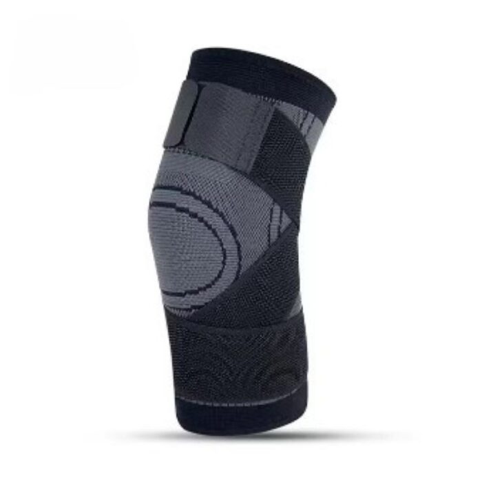 103382323_683357d70261f مشد ركبة مع أشرطة قابلة للتعديل مقاس Large- يوفر الضغط والحماية لتحسين الأداء ومنع الإصابات يمكن ارتداؤه أثناء الجري وفي أي وقت ومكان - لون أسود - الصورة 1