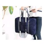 ⁦حقيبة سفر عدد 2 مصنوع من القماش قابل للطي- ذات سعة كبيرة وخفيفة الوزن مثالية لعطلات نهاية الأسبوع أو لاستخدامها للنادي ومناسبة للنساء والرجال- لون أزرق⁩ - الصورة ⁦2⁩