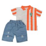 ⁦طقم قطعتين شورت وبلوزة نص كم للأطفال لون أزرق و برتقالي⁩ - الصورة ⁦3⁩