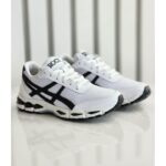 ⁦حذاء رياضي للرجال لون أبيض ونعل أبيض⁩ - الصورة ⁦3⁩