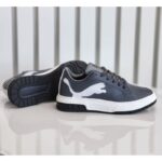 ⁦حذاء رياضي للرجال لون رمادي⁩ - الصورة ⁦2⁩