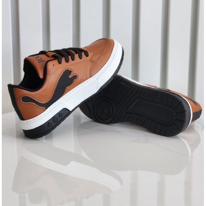 ⁦حذاء رياضي للرجال لون عسلي⁩ - الصورة ⁦4⁩