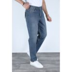 ⁦جينز موديل بوي فرند سرج عالي وجينز بدون ليكرا صناعة تركية⁩ - الصورة ⁦2⁩