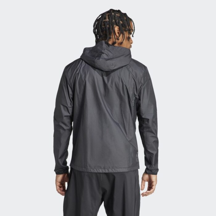 ⁦adidas Men's Running Own the Run Jacket - Black⁩ - الصورة ⁦5⁩