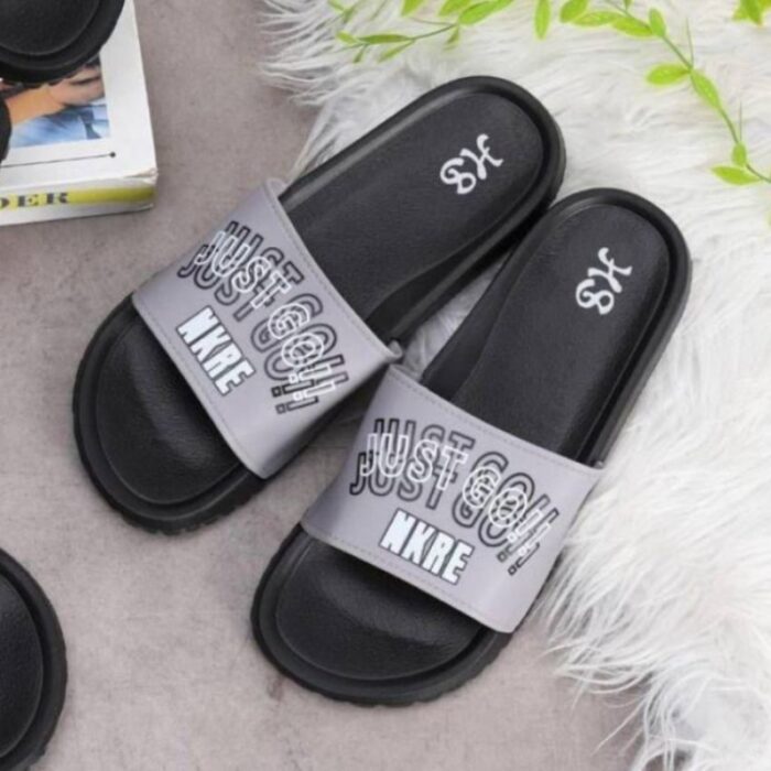 103383116_68335e94e87d3 شبشب رجالي لون سكني - الصورة 1