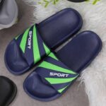 شبشب رجالي لون كحلي مخطط أخضر