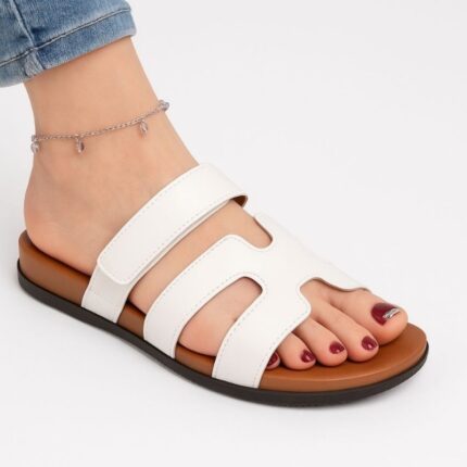 بابوج ستاتي مفتوح نقشة غوتشي لون أبيض