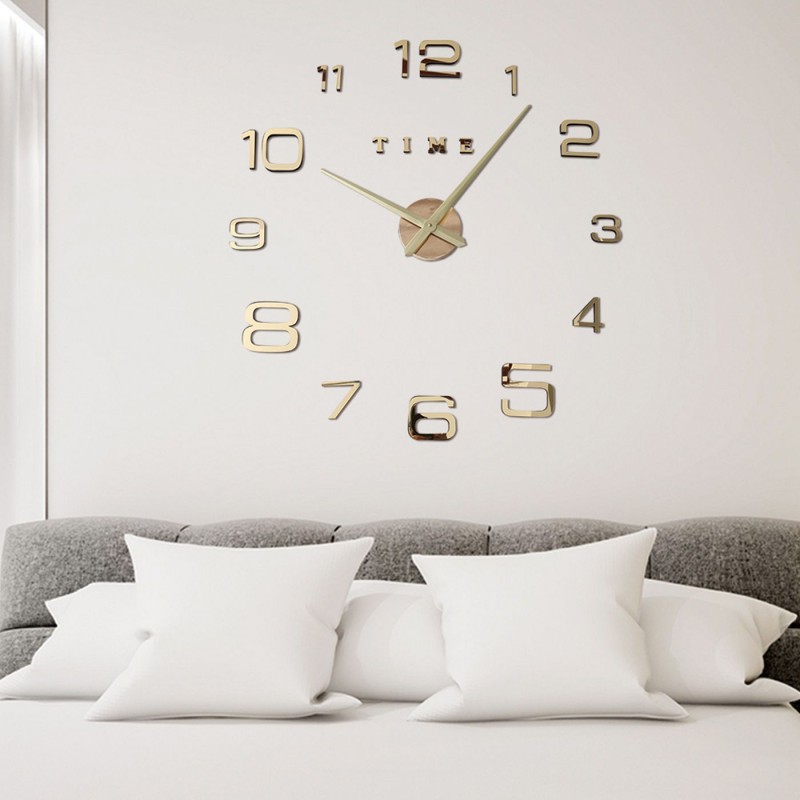 1015215_685dfc61a1982 ساعة حائط اكريليك انالوج ثلاثية الأبعاد دائرية لون ذهبي - الصورة 1