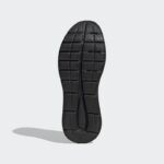 ⁦adidas Men's Cloudfoam Comfy Shoes - Black - حذاء اديداس كلاود فوم كموفي للرجال لون أسود⁩ - الصورة ⁦4⁩