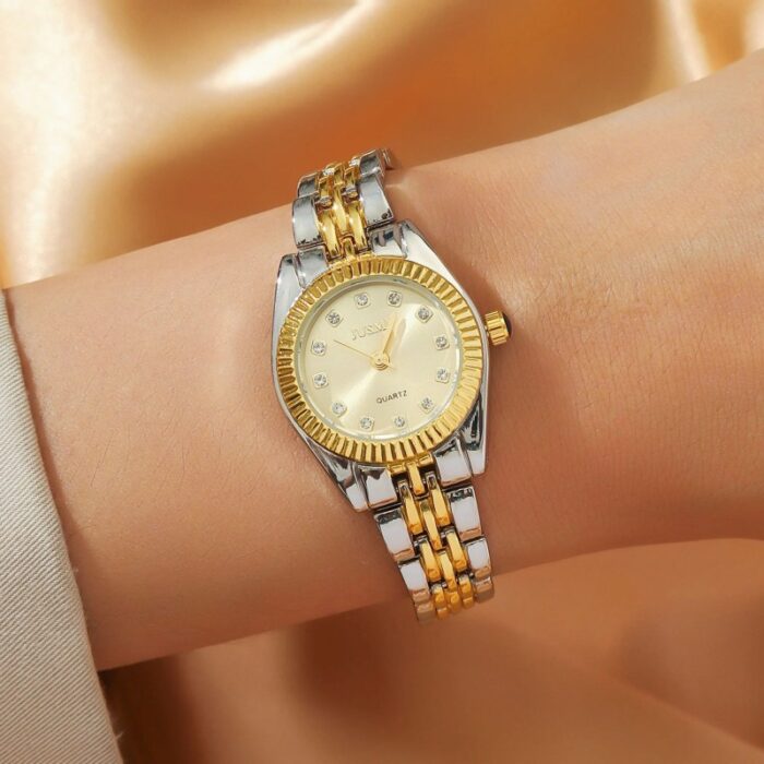 ⁦ساعة يد كوارتز فاخرة للنساء- بسوار رفيع أنيق دائري كوارتز فاخرة من الستانلس ستيل⁩ - الصورة ⁦2⁩