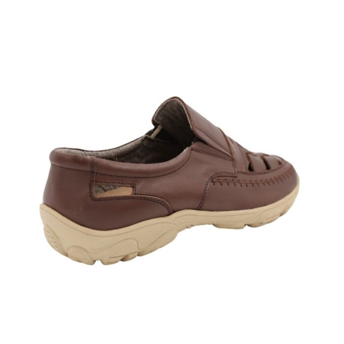 ⁦حذاء جلد طبيعي للرجال لون بني غامق ونعل بيج⁩ - الصورة ⁦6⁩