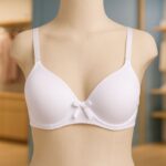 ملابس داخلية للنساء لون أبيض