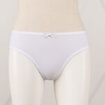 كيلوت داخلي للنساء لون أبيض  One Size