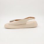 ⁦صندل للصبايا قماش لون بيج⁩ - الصورة ⁦2⁩