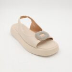 ⁦صندل للصبايا قماش لون بيج⁩ - الصورة ⁦3⁩