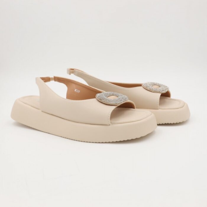 ⁦صندل للصبايا قماش لون بيج⁩ - الصورة ⁦5⁩