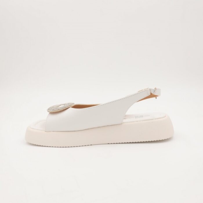 ⁦صندل للصبايا قماش لون ابيض⁩ - الصورة ⁦5⁩